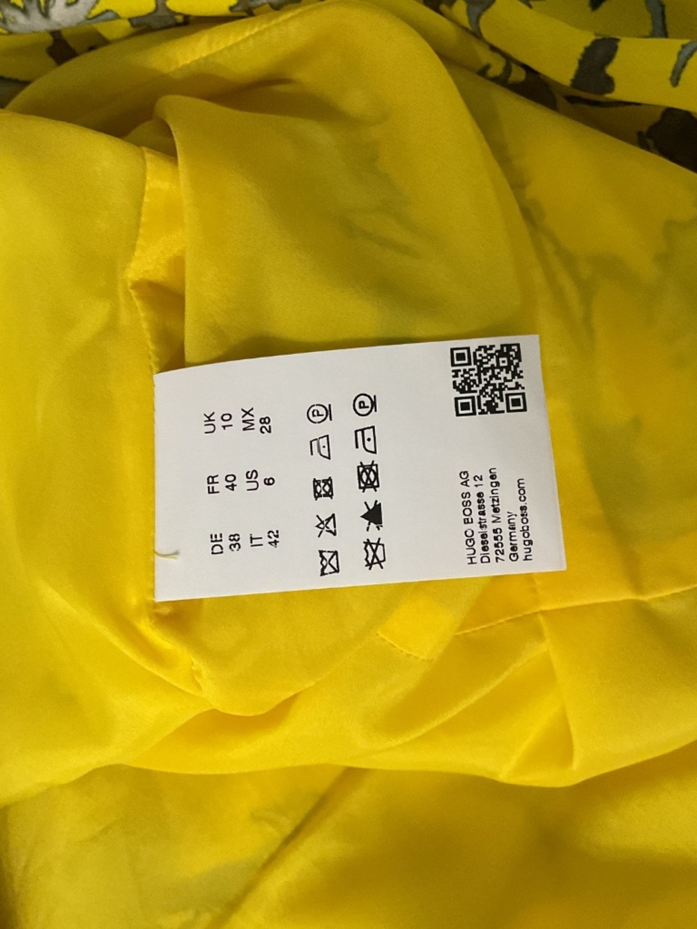 Hugo Boss Dress - Picture 10 of 14